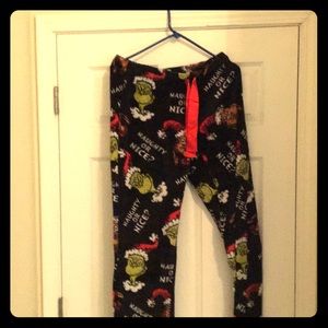 Am selling this very beautiful pajama pants❤️